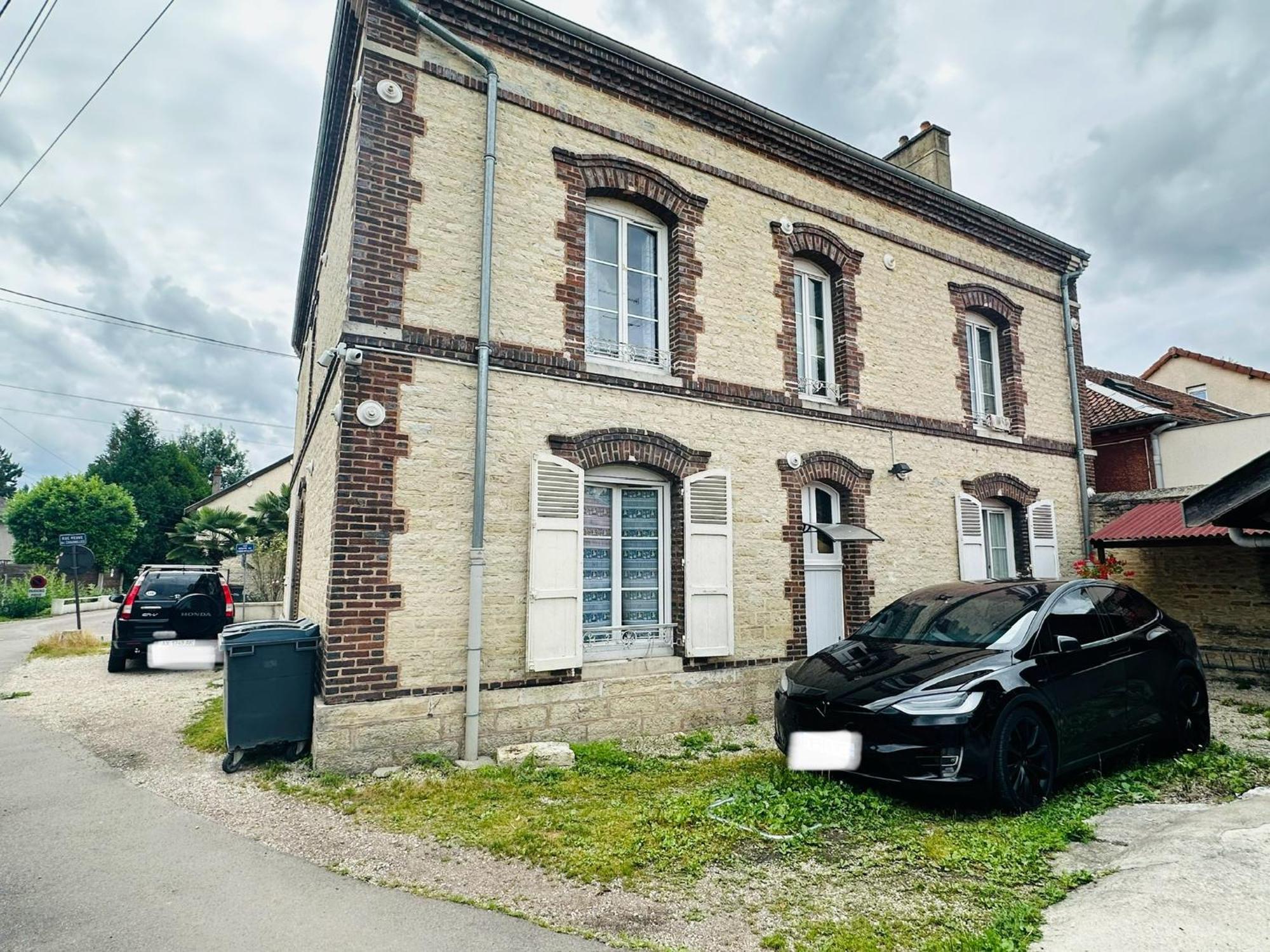 Studio 12 Proche Centre Ville Avec Wifi Parking Troyes Exterior foto